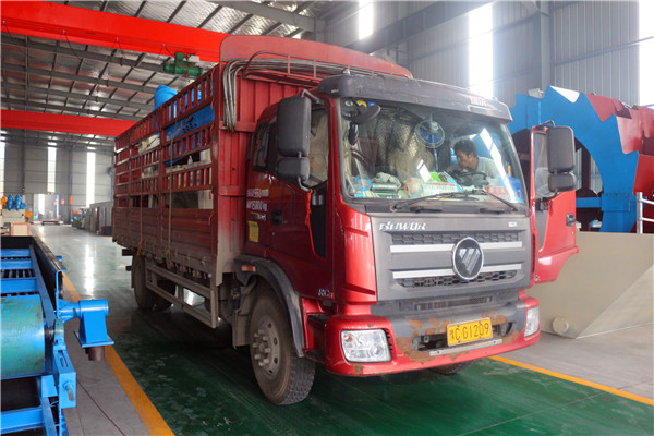 LZ1050<a href=http://m.enfieldmotorcycles.cn/tags/xishahuishouji target=_blank class=infotextkey><a href=//tags/xishahuishouji target=_blank class=infotextkey>細沙回收機</a></a>3.jpg