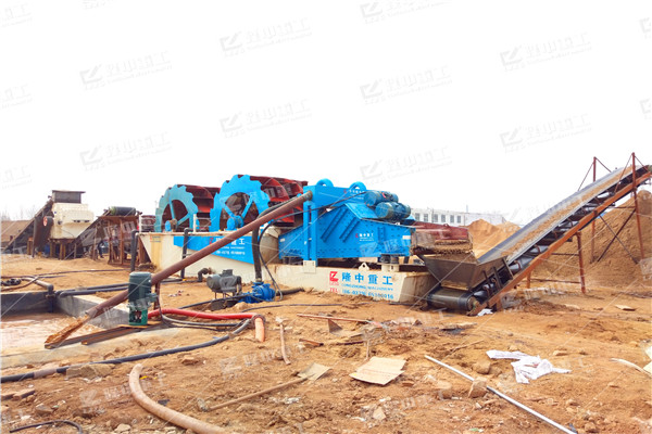 輪斗式<a href=http://m.enfieldmotorcycles.cn/tags/xishaji target=_blank class=infotextkey><a href=//tags/xishaji target=_blank class=infotextkey>洗砂機</a></a>41.jpg
